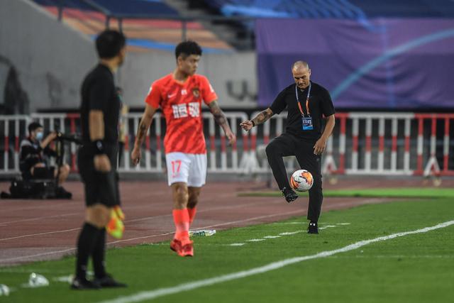 科尔·安东尼谈续约心路历程：几乎在训练中流泪